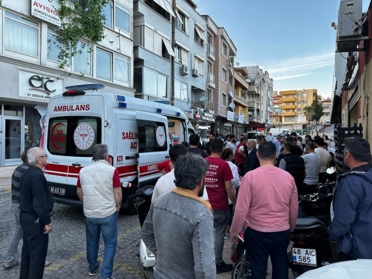 Milas'ta bıçaklı kavga: 3 yaralı