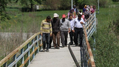 Mahalle halkının köprü isyanı: Sırat Köprüsü'nden geçiyoruz