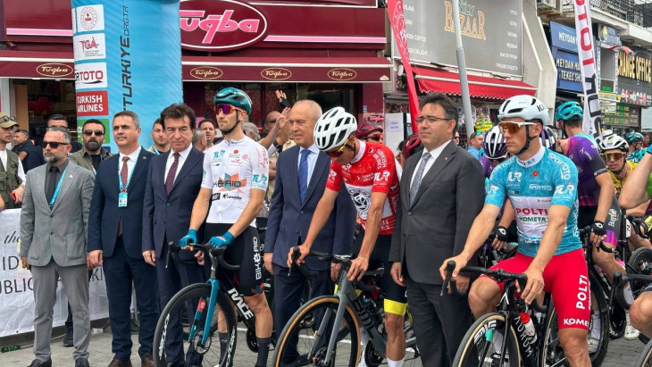 59. Cumhurbaşkanlığı Türkiye Bisiklet Turu'nda Marmaris-Bodrum etabının startı verildi